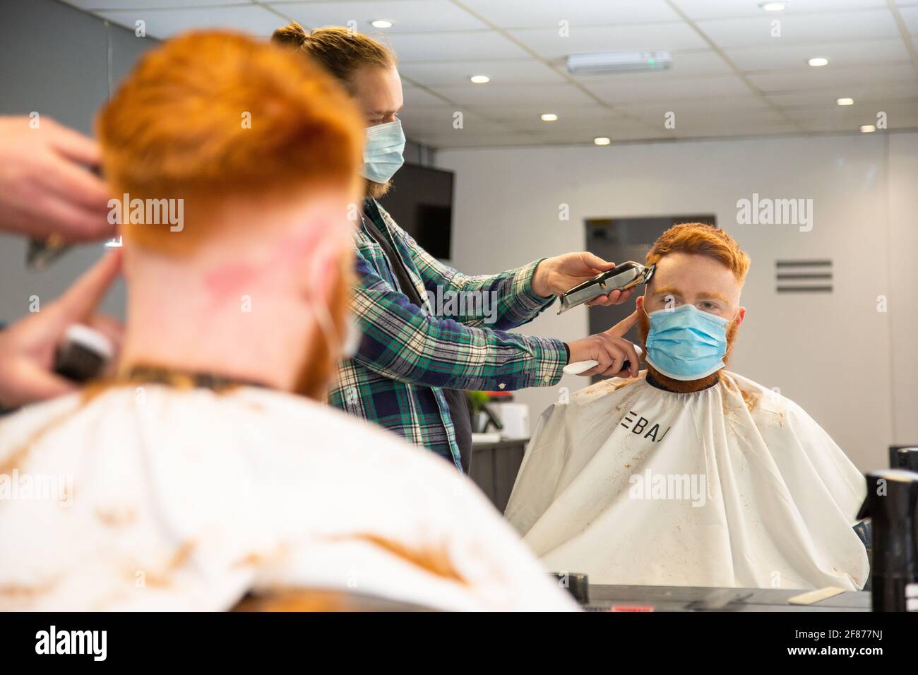 Sam barrett hires stock photography and images Alamy