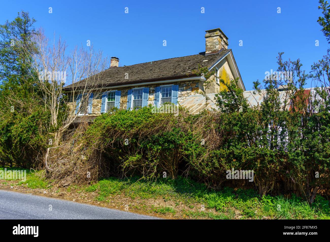 Embreeville, PA, USA - April 6, 2021: The Harlan house where the Star Gazers' Stone was used to establish the Mason-Dixon Line at the west branch of t Stock Photo