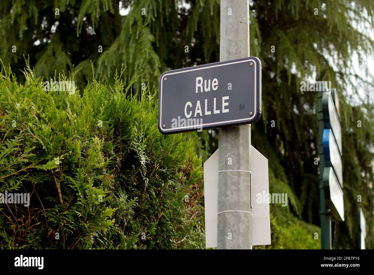 Street sign in French. Paris, France Stock Photo Alamy