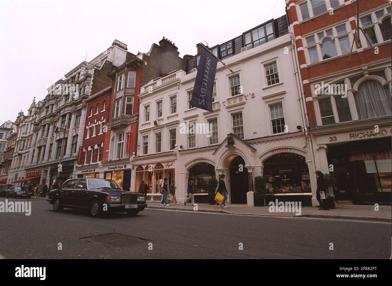 Sothebys Auction House Headquarters London Aug 1999 Stock Photo Alamy