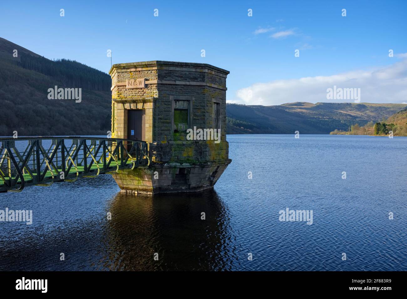 Control reservoir hires stock photography and images Alamy