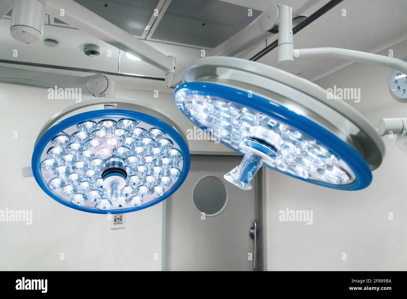 The operating room lamps in the hospital Stock Photo Alamy