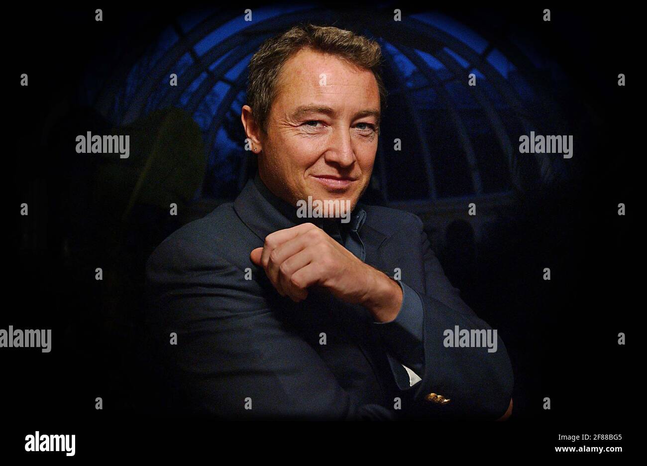 LORD OF THE DANCE, MICHAEL FLATLEY.13 December 2001 PHOTO ANDY PARADISE Stock Photo