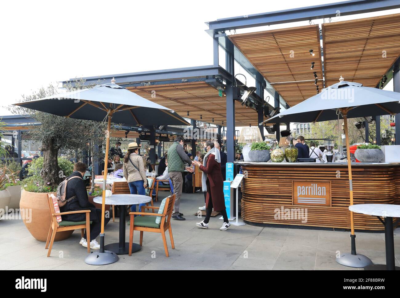 Parrillan hires stock photography and images Alamy