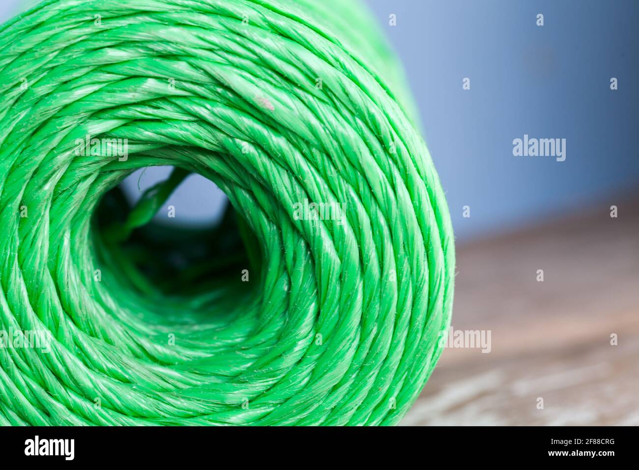 Rope coil green hires stock photography and images Alamy
