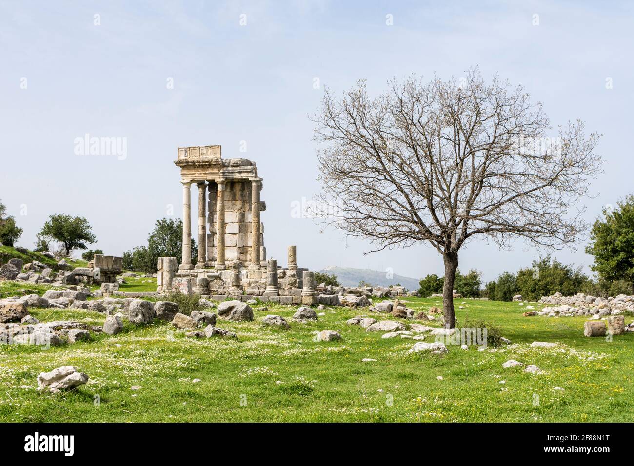 Altar in the temple hi-res stock photography and images - Alamy