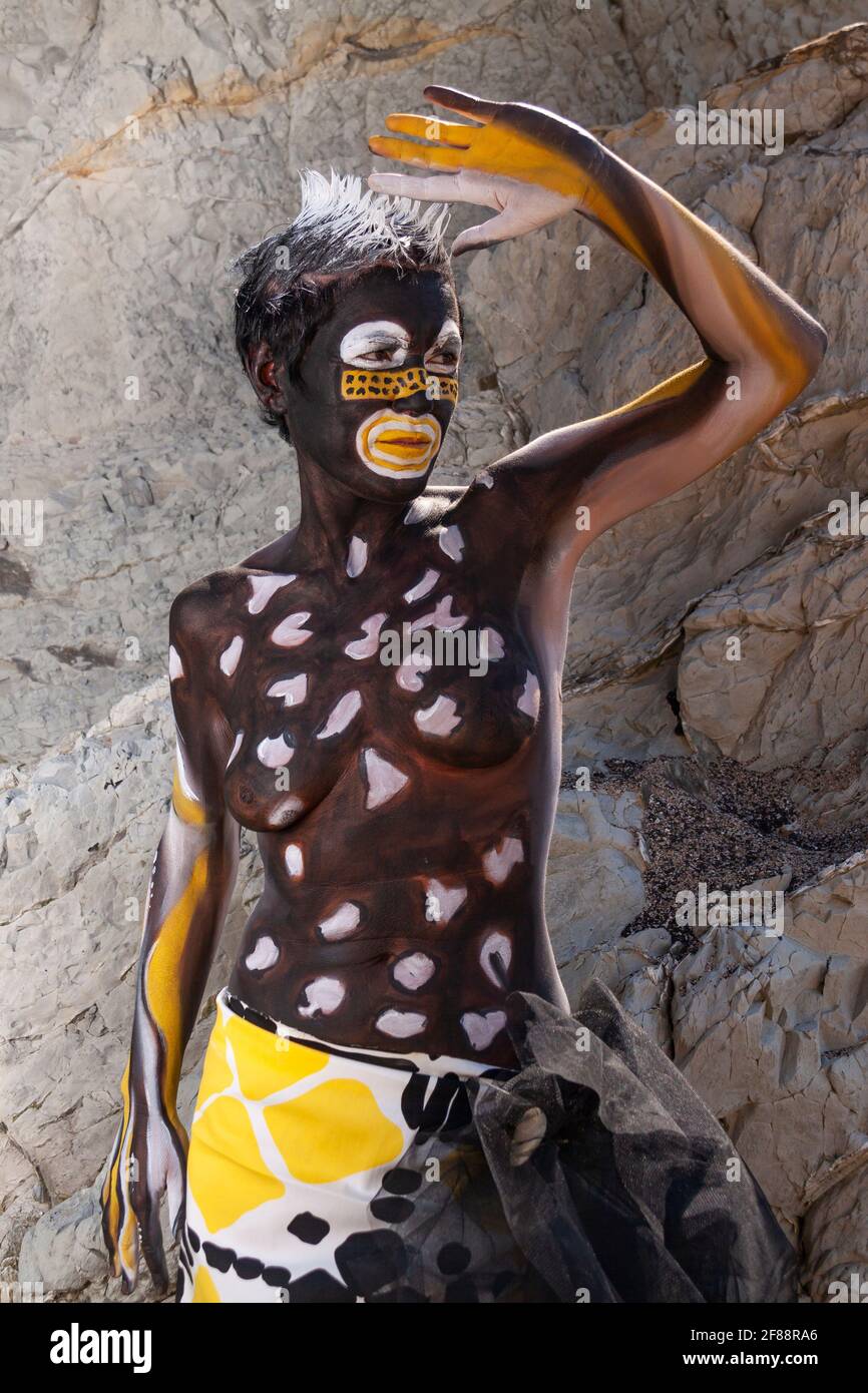 mens tribal body paint