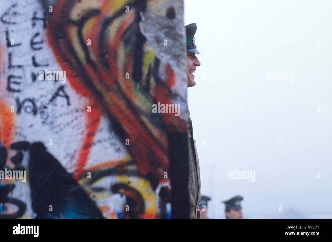 Berlin unification November 1989 Stock Photo - Alamy