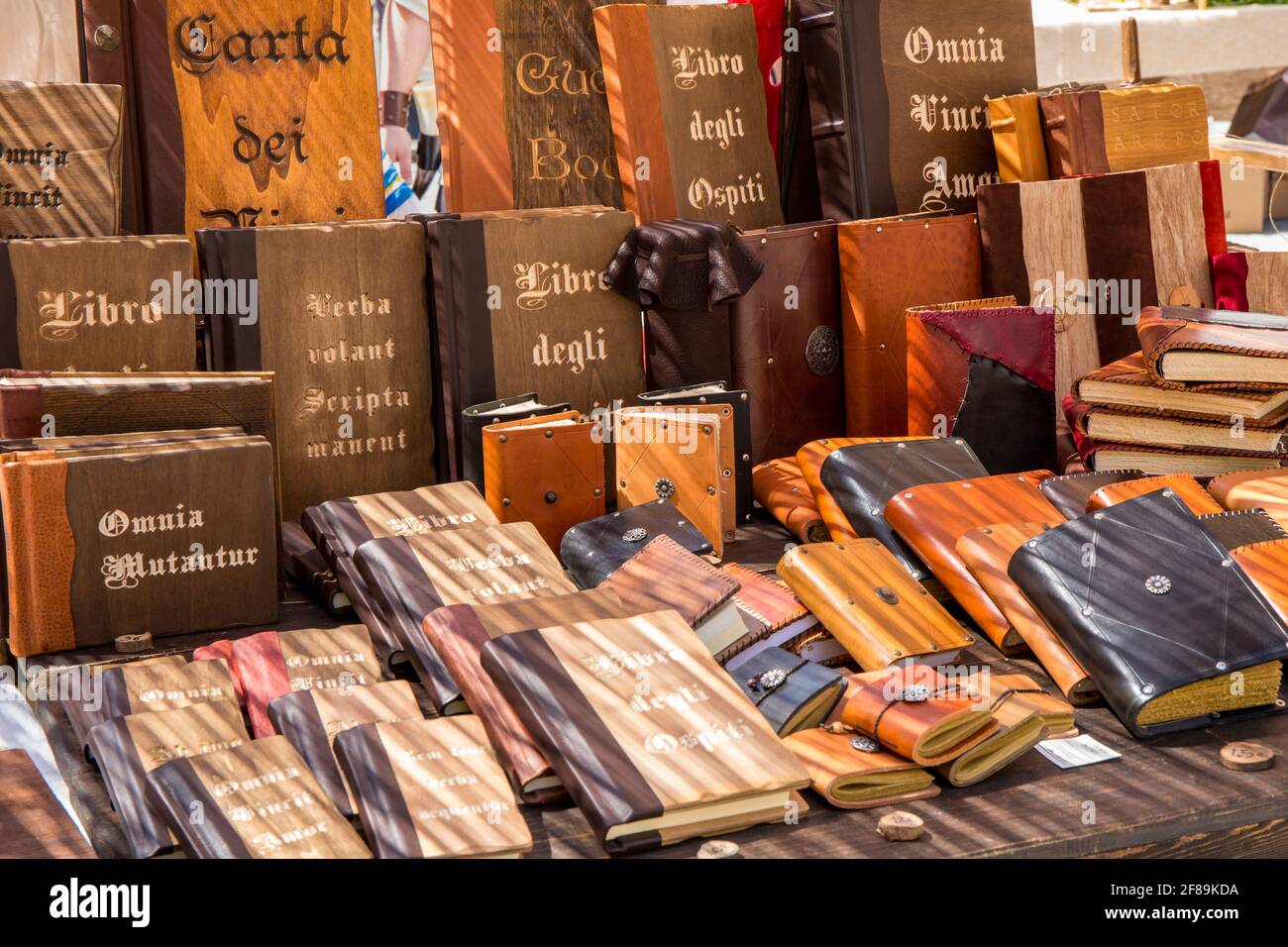 Leather market italy hi-res stock photography and images - Alamy