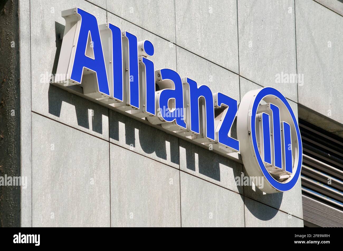 Allianz Logo