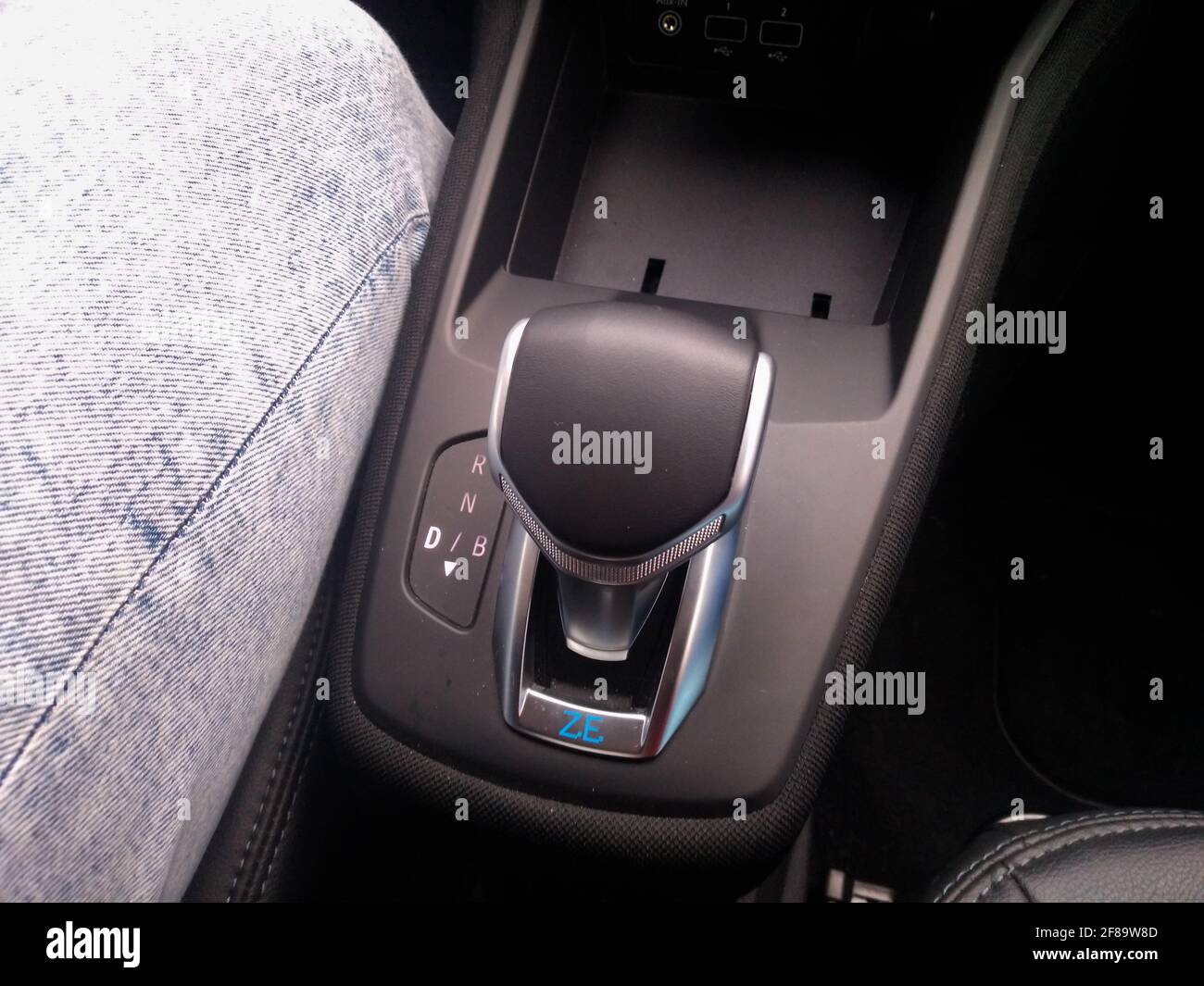 Renault zoe wireless charging deals