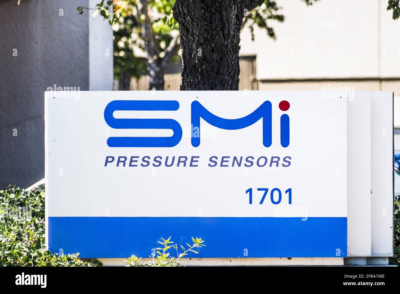 Smi tech logo hires stock photography and images Alamy