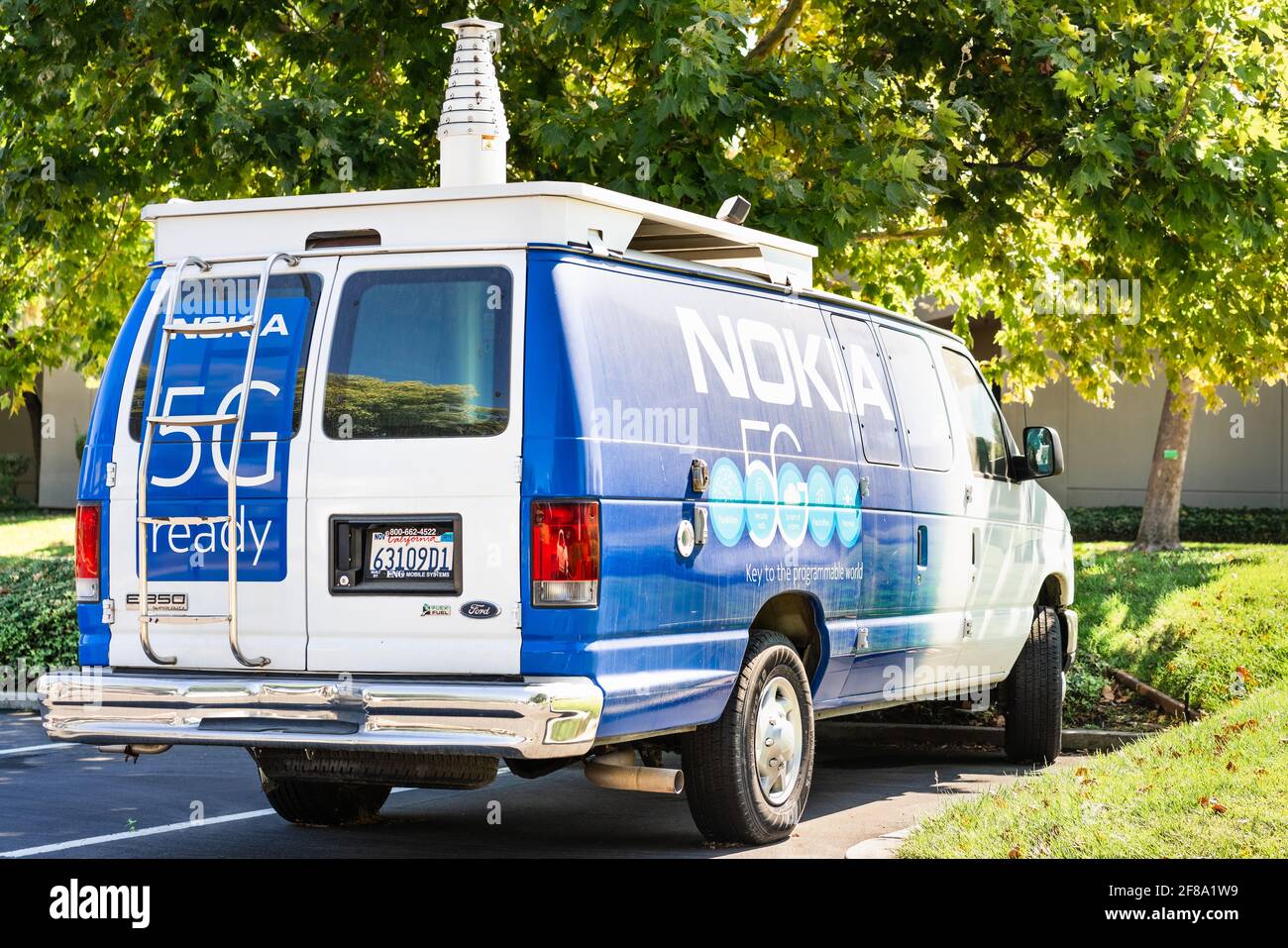 Sep 26, 2020 Mountain View / CA / USA - Nokia van branded with the 5G logo, parked at their Silicon Valley campus; Nokia is offering 5G services to ma Stock Photo