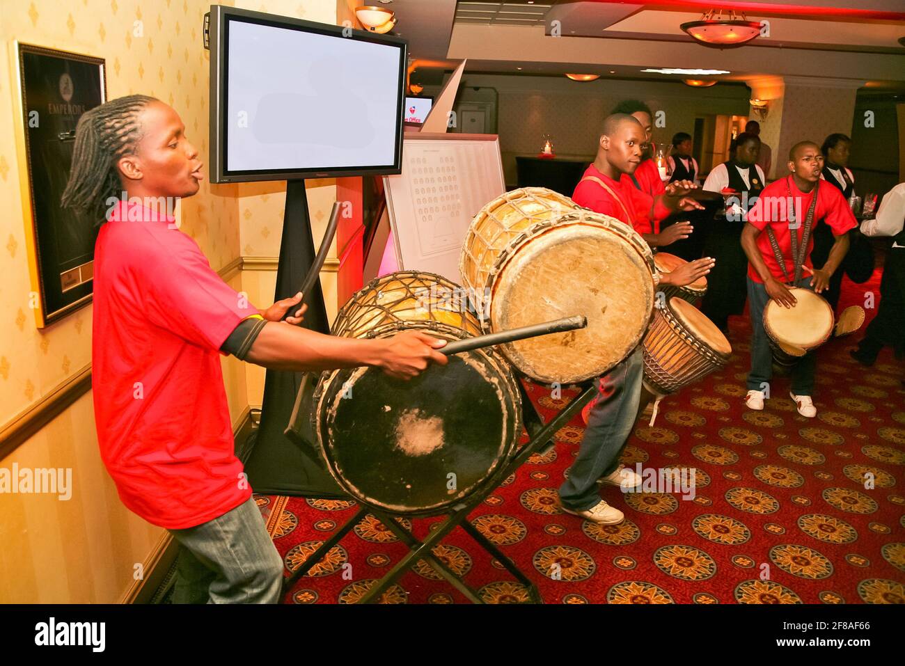 Zulu man playing drum hi-res stock photography and images - Alamy