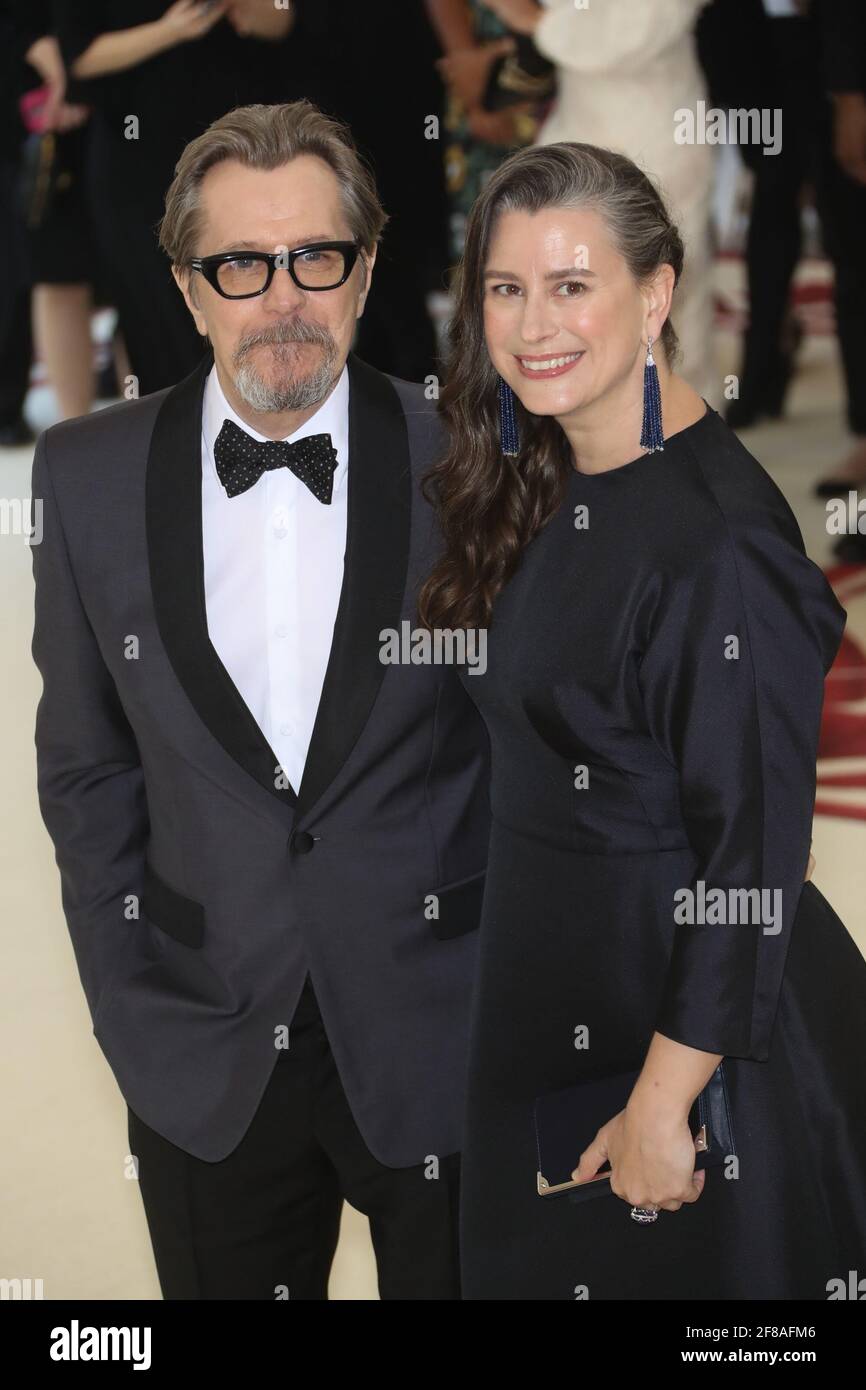 Gary Oldman arrives to the 2018 Met Costume Gala Heavenly Bodies, held at the Metropolitan Museum of Art in New York City, Monday, May 7, 2018. Photo by Jennifer Graylock-Graylock.com 917-519-7666 Stock Photo