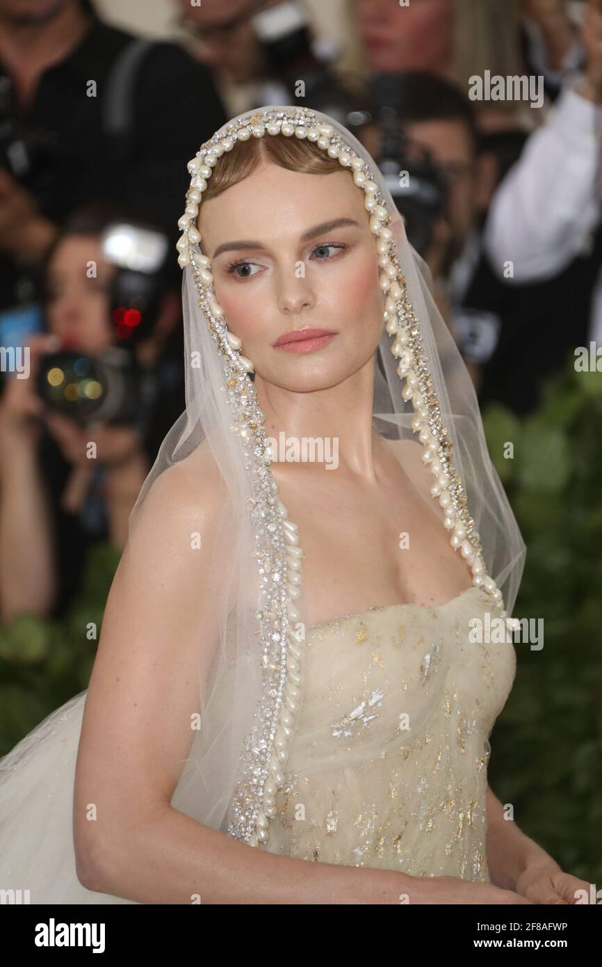 Kate Bosworth arrives to the 2018 Met Costume Gala Heavenly Bodies, held at the Metropolitan Museum of Art in New York City, Monday, May 7, 2018. Photo by Jennifer Graylock-Graylock.com 917-519-7666 Stock Photo