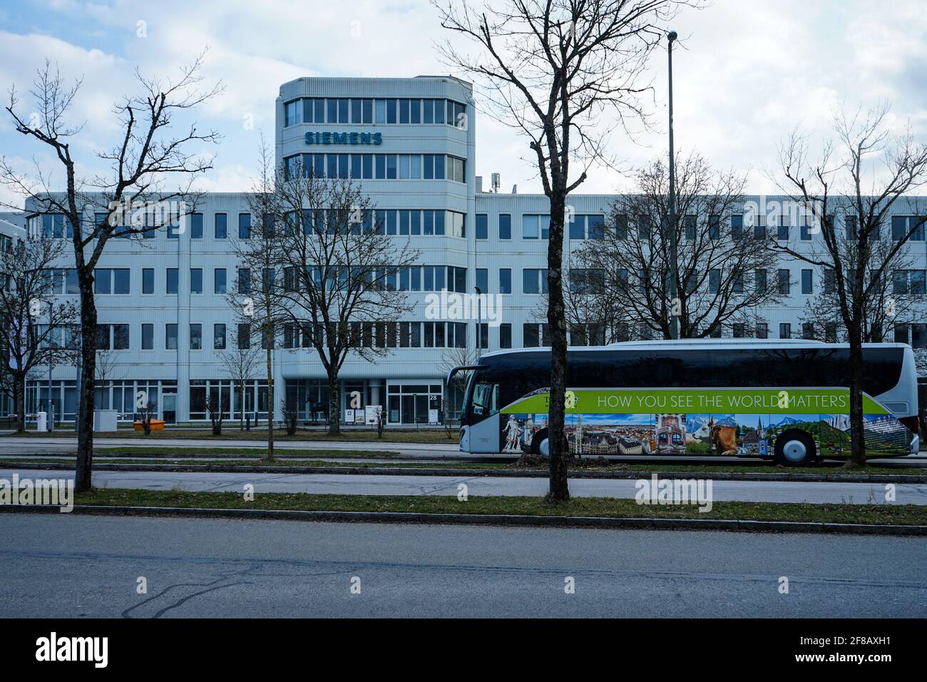 Electronics Research Center High Resolution Stock Photography And Images Alamy