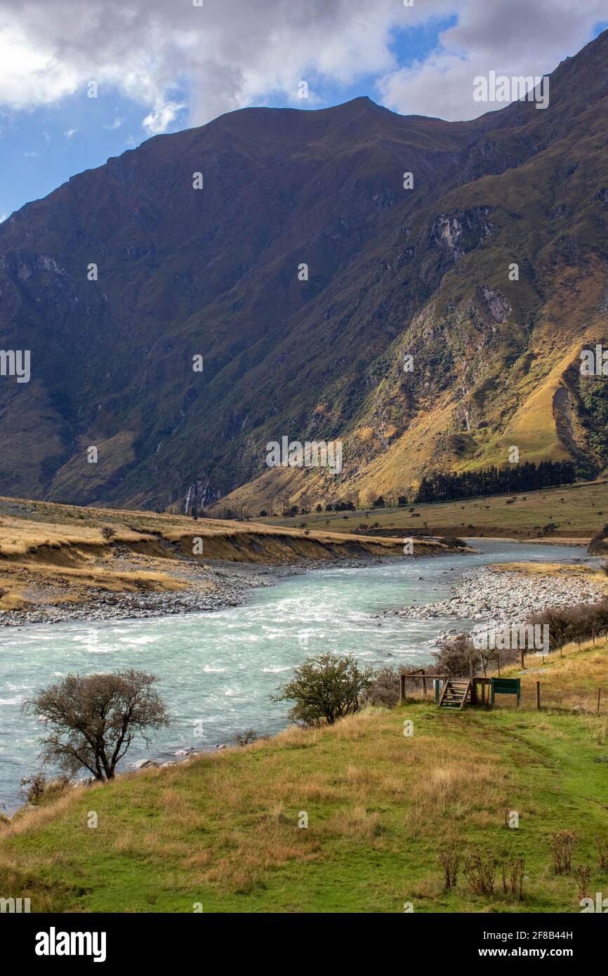Beautiful view river water flows hi-res stock photography and images ...