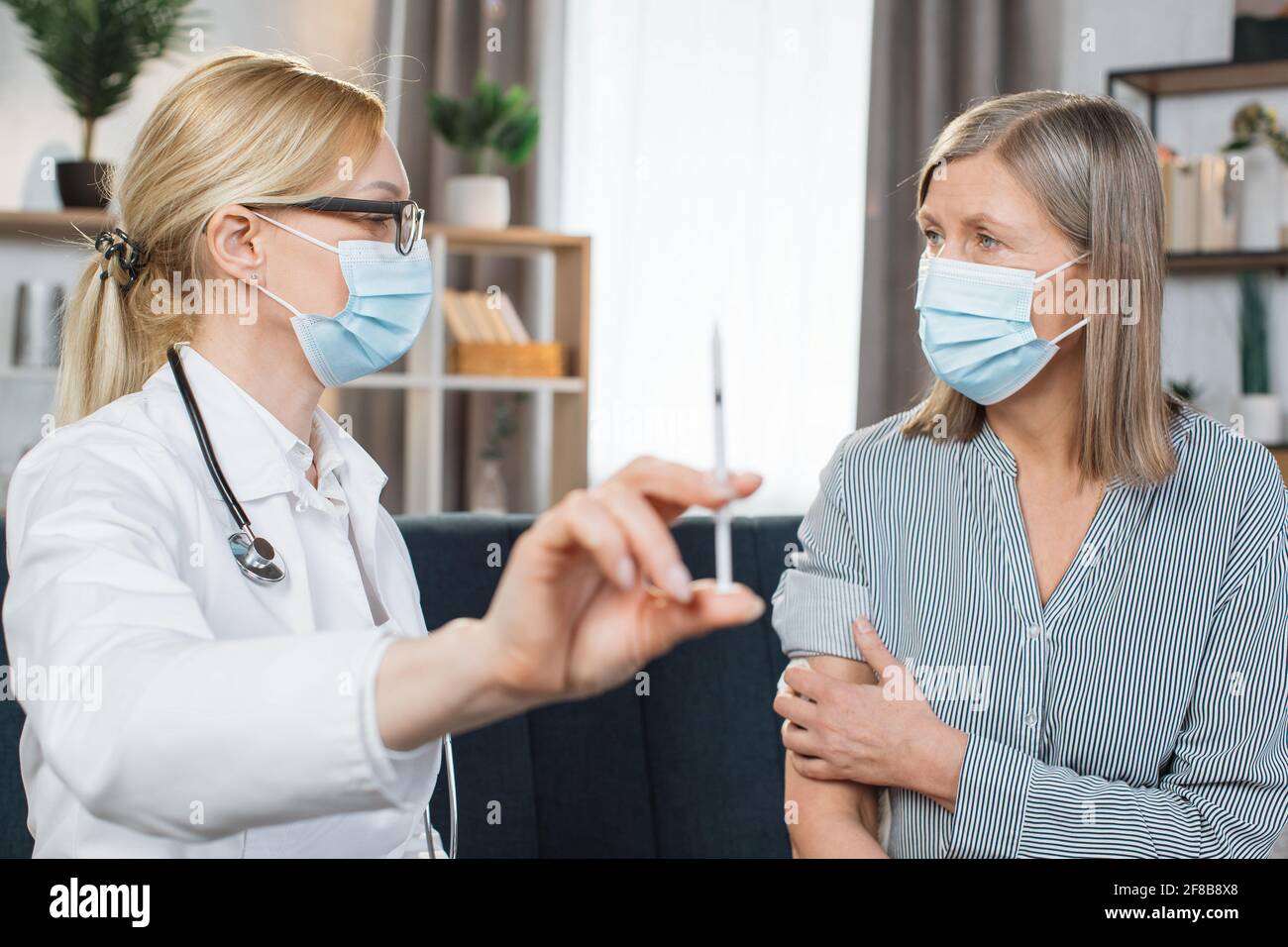 Diabetes Doctor Woman Home High Resolution Stock Photography And Images Alamy