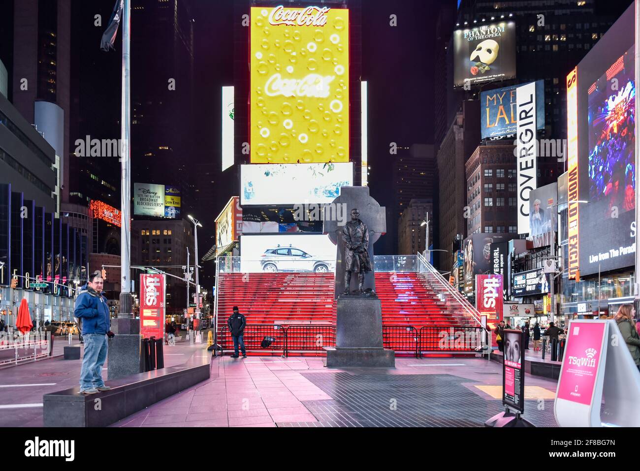 Times Square, Lifestyle at Night, New York, USA Stock Photo - Alamy