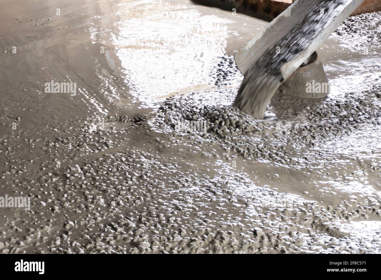 Wet Cement. ready mixed concrete for floor pouring Stock Photo Alamy(05)