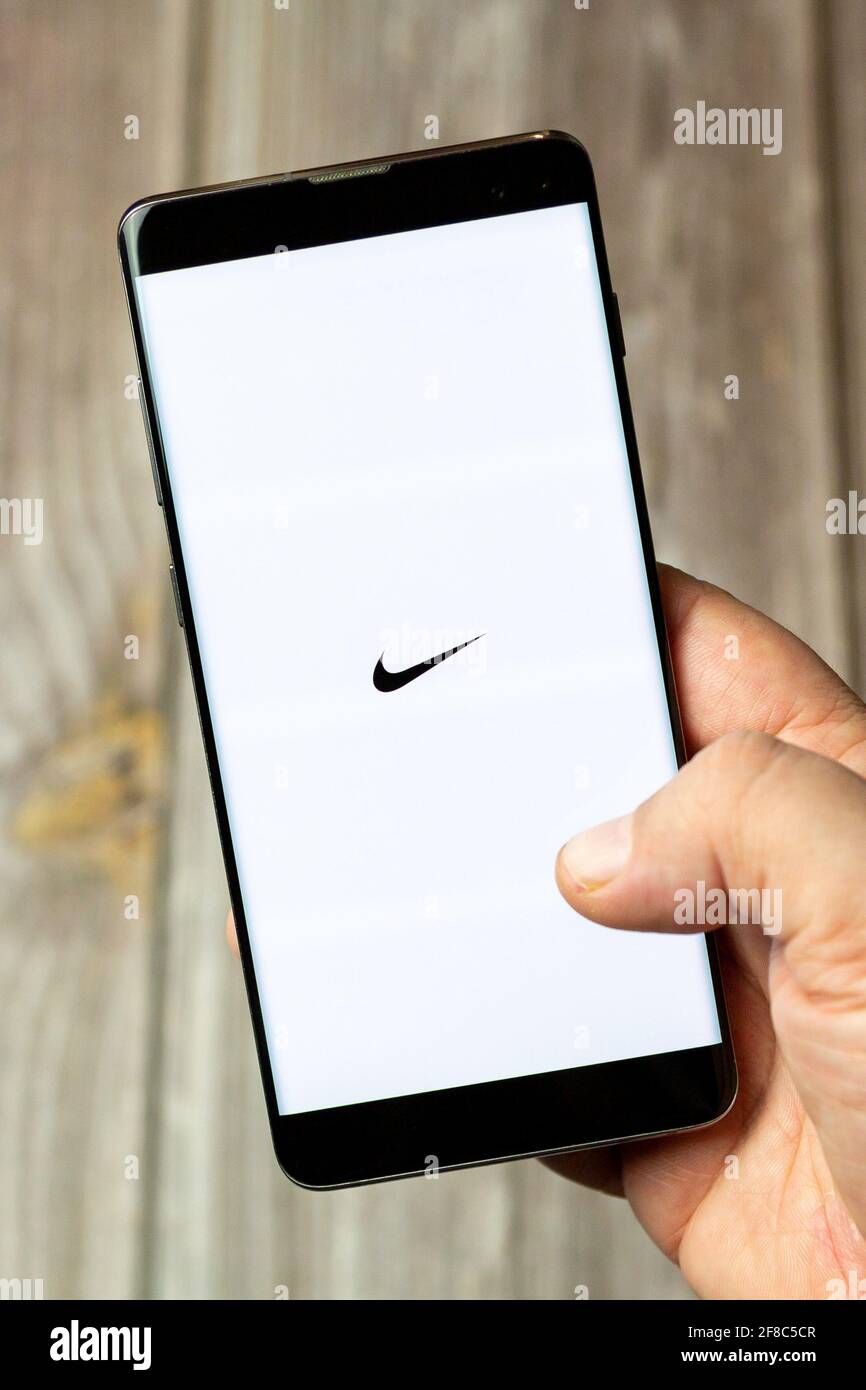Nike phone hi-res photography and images - Alamy