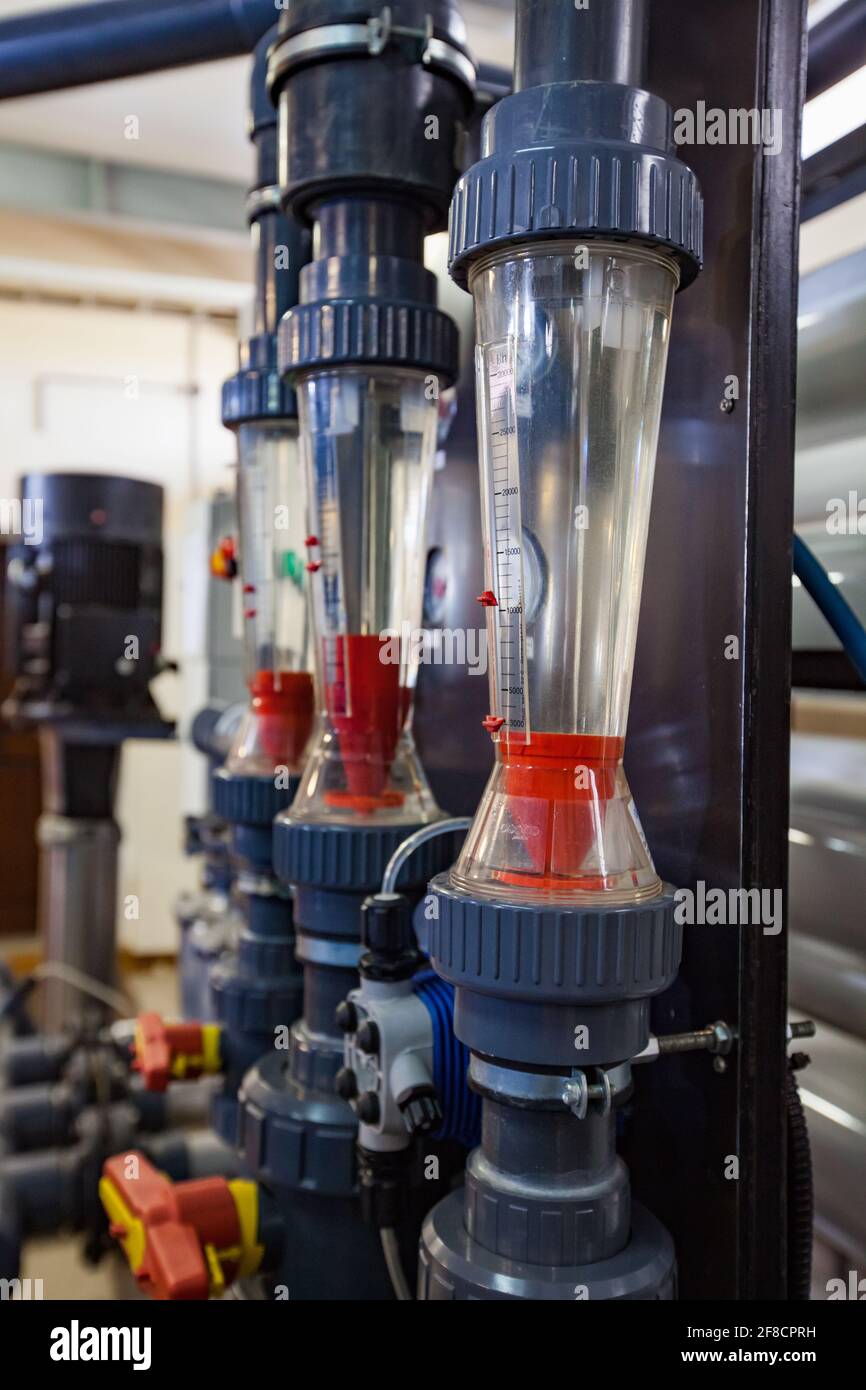 Bubble flow meter hires stock photography and images Alamy