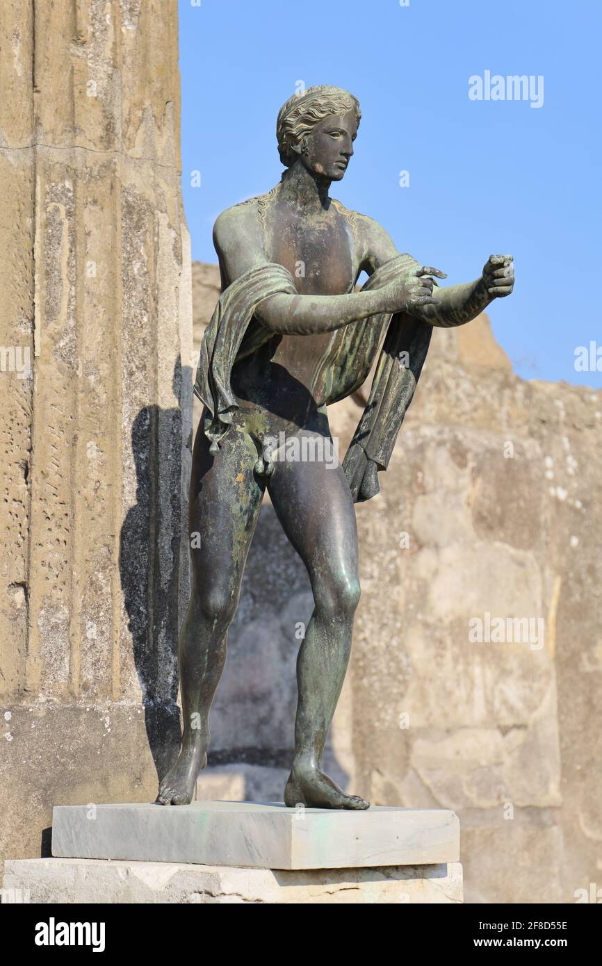 Bronze statue of Apollo in Pompeii, Italy Stock Photo Alamy