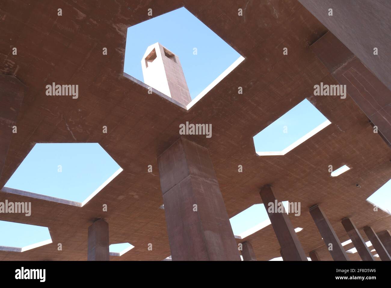 Pearling Path Visitor Centre, designed by Swiss architect Valerio Olgiati, Muharraq, Kingdom of Bahrain Stock Photo