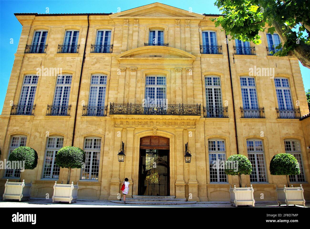 horaires ouverture hotel de caumont aix en provence