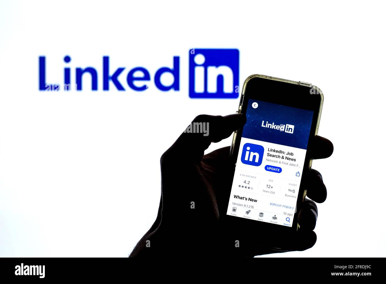 Linkedin background photo hi-res stock photography and images - Alamy