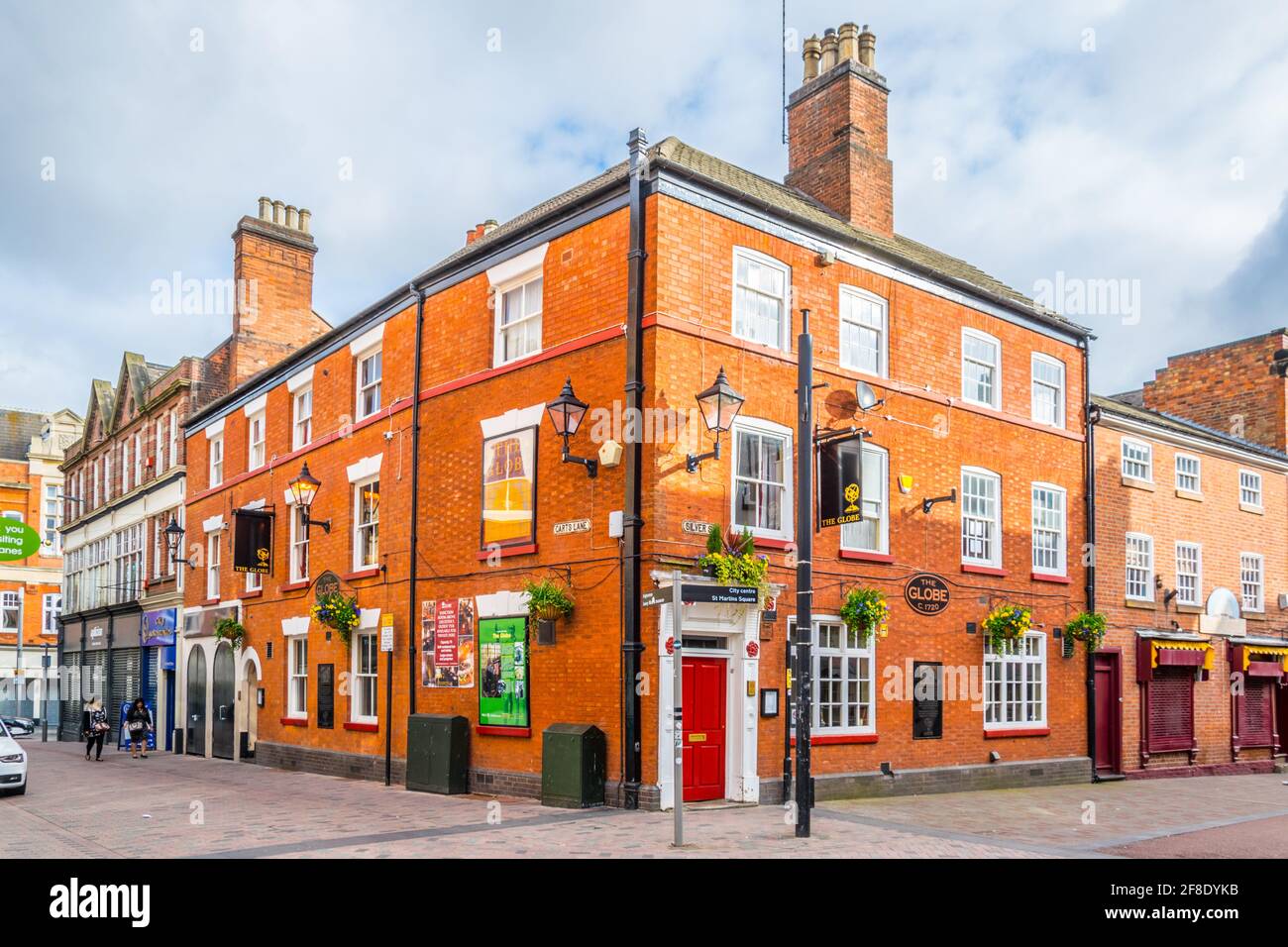 Typical English Pub High Resolution Stock Photography And Images Alamy