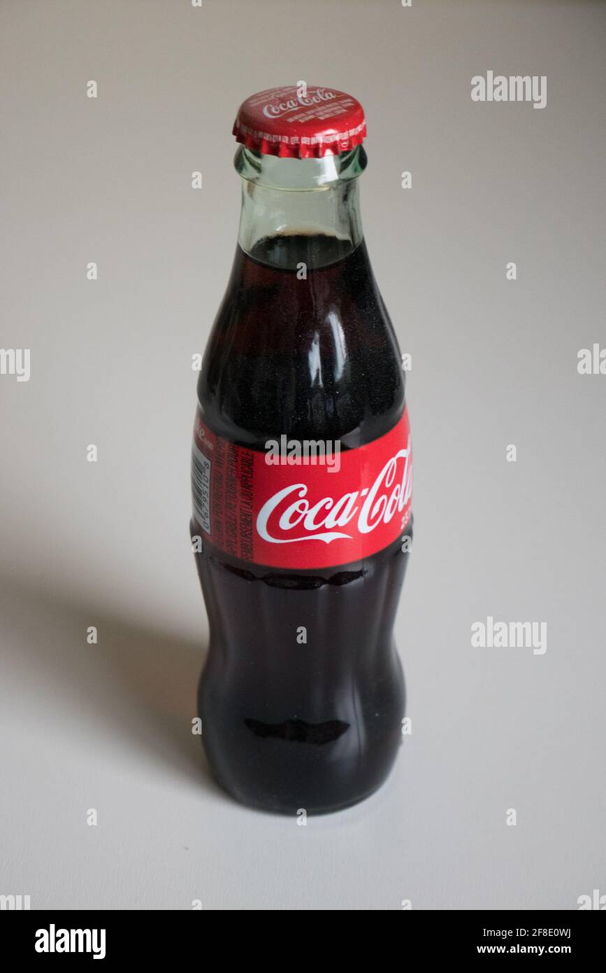 classic glass bottle coke Stock Photo Alamy