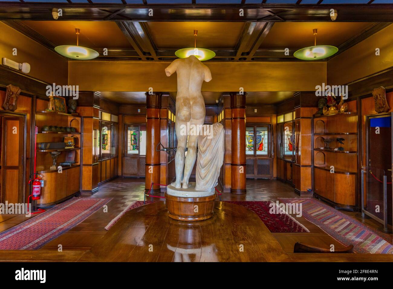 Vittoriale degli italiani interior hi-res stock photography and images ...
