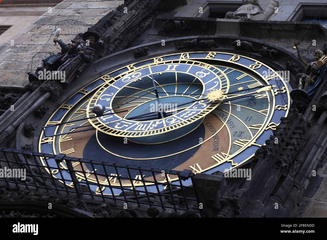 Fragment Sundial High Resolution Stock Photography and Images - Alamy