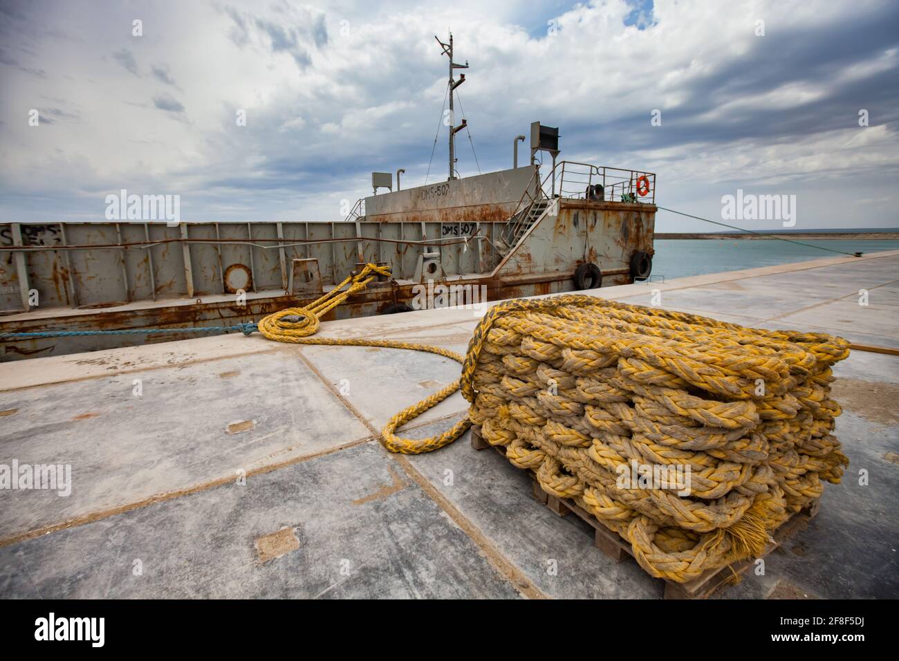 Aktau port hi-res stock photography and images - Alamy