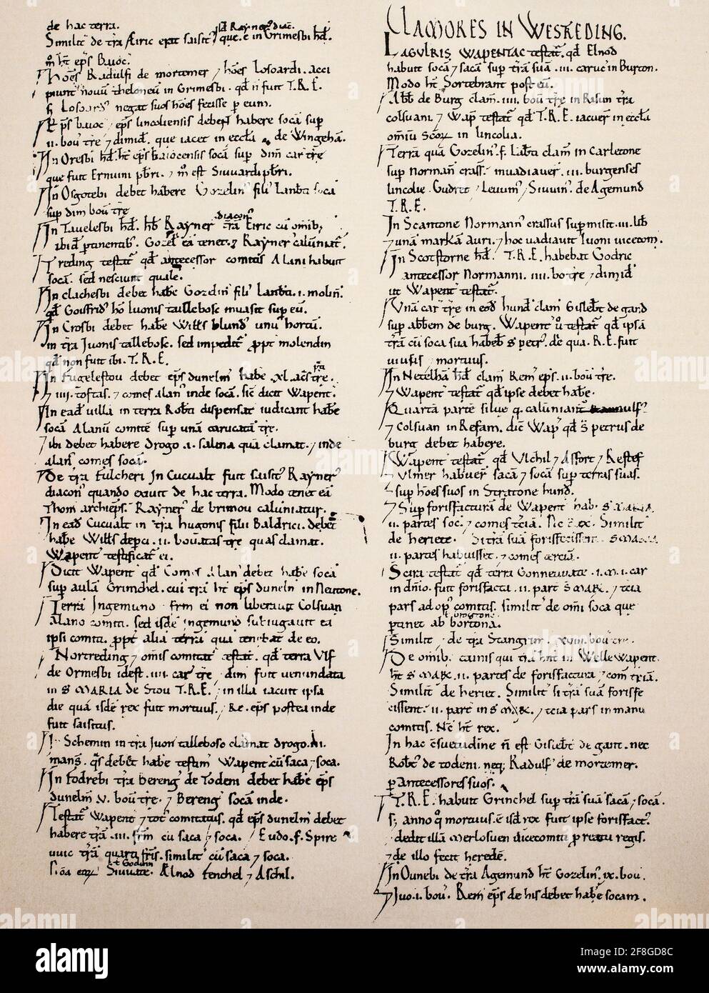 A page from the Little Domesday Book, the first draft or ‘circuit summary’ covering the counties of Essex, Norfolk and Suffolk. Because the information from Little Domesday was never entered into Great Domesday, Little Domesday was kept as the final record for East Anglia. Stock Photo