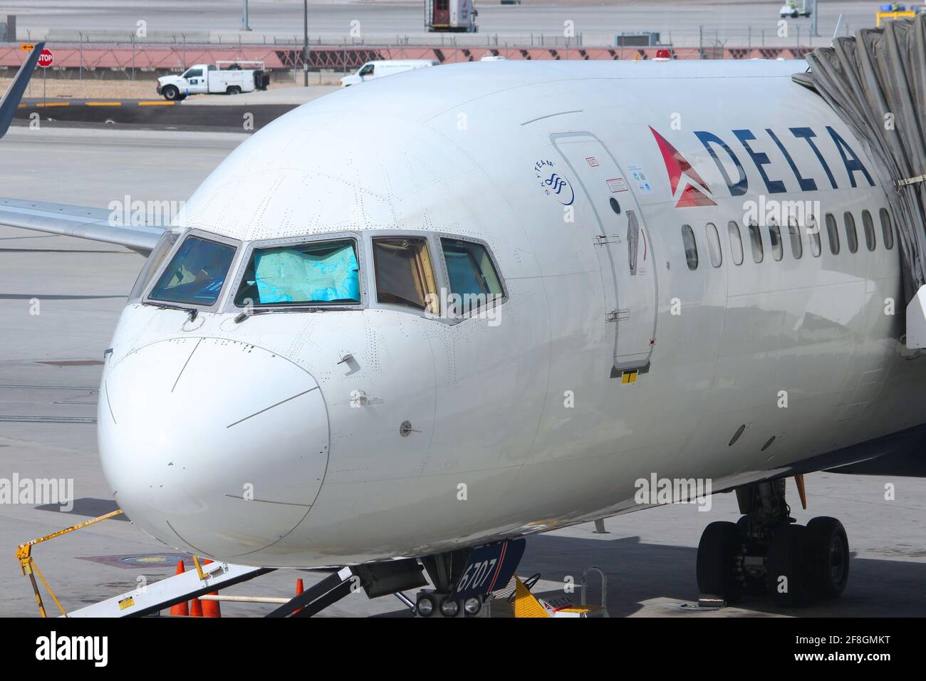 LAS VEGAS, USA APRIL 15, 2014 Boeing 737 of Delta Airlines at Las