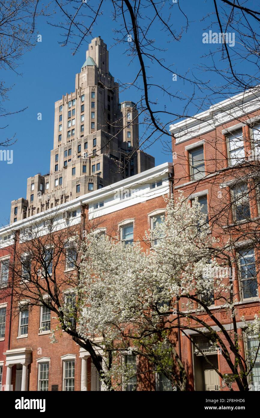 Washington Square North in Springtime with One Fifth Avenue looming in the background, Greenwich Village, NYC, USA Stock Photo