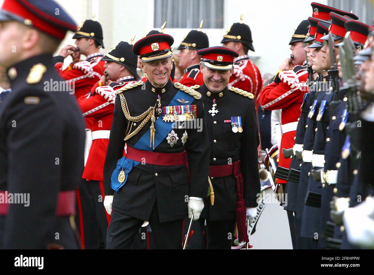 HRH Prince Philip The Duke of Edinburgh inspects the troops at Royal Gloucestershire, Berkshire and Wiltshire Regiment Museum in Salisbury in 2004. Stock Photo
