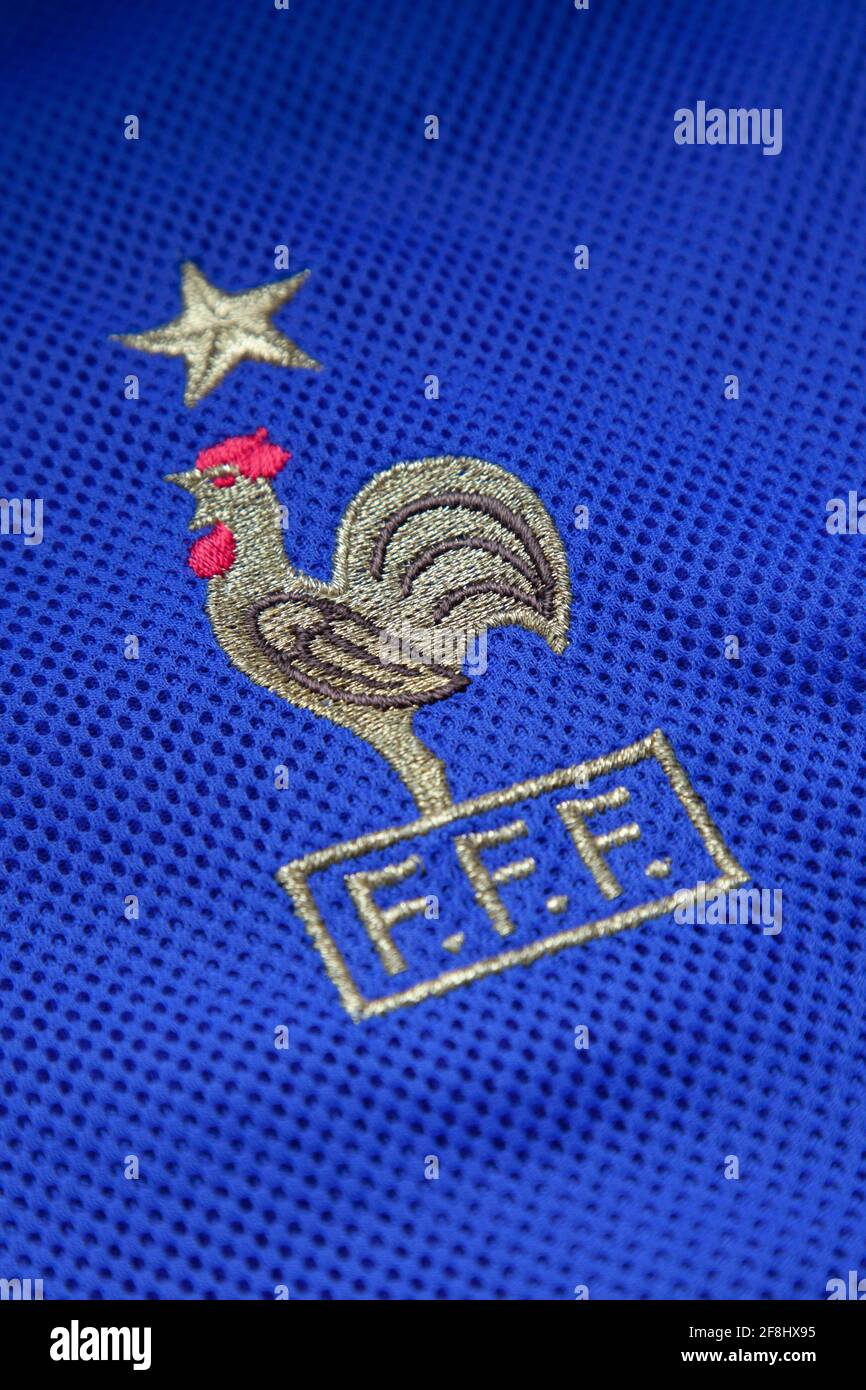 French national logo 1998–2006 from 2002-04 France Home Shirt Stock Photo -  Alamy