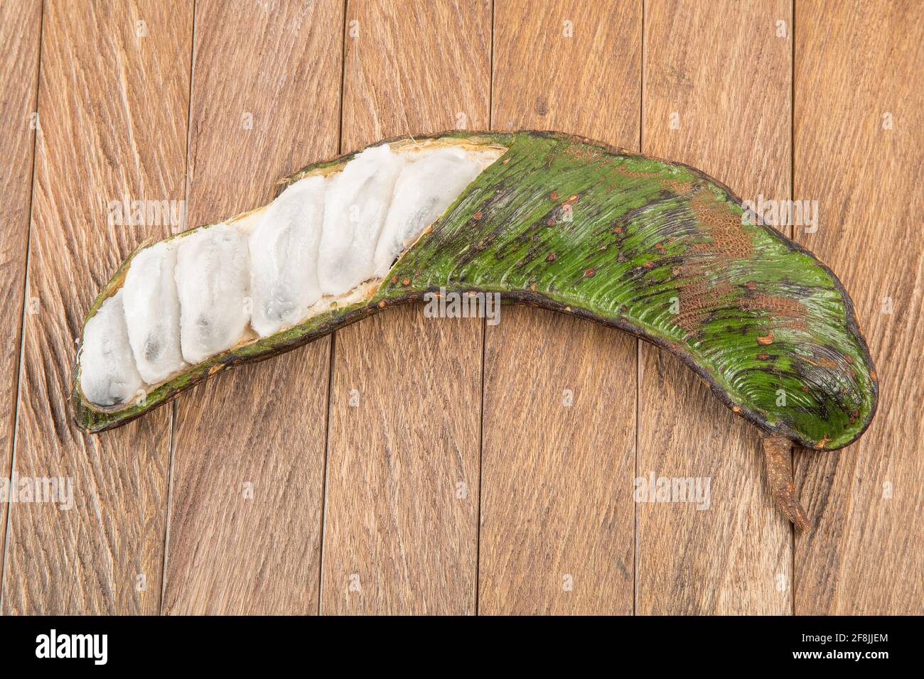 Sweet inga hi-res stock photography and images - Alamy