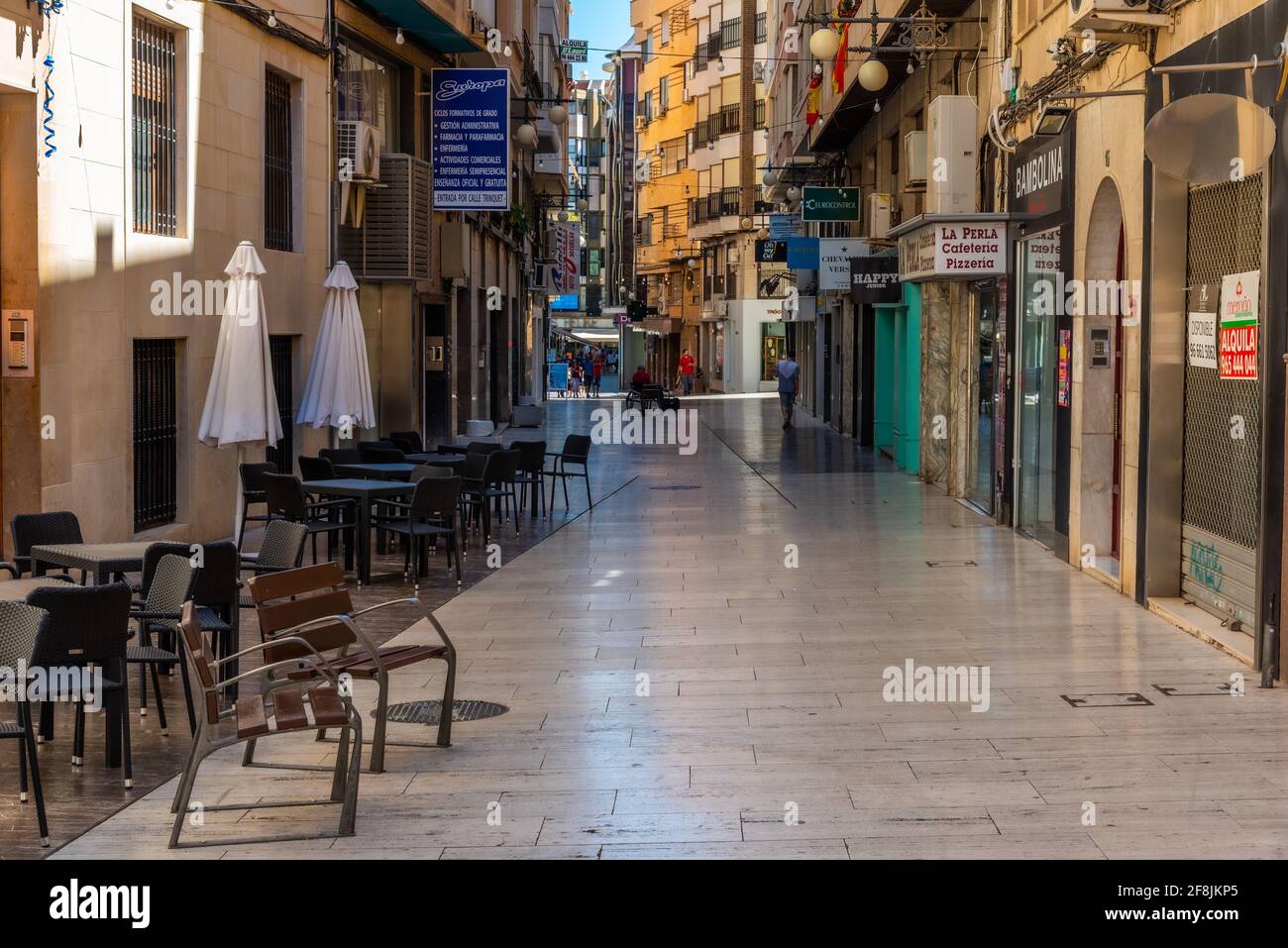 ELCHE, SPAIN, JUNE 18, 2019: View of a narrow street in center of Elche,  Spain Stock Photo - Alamy