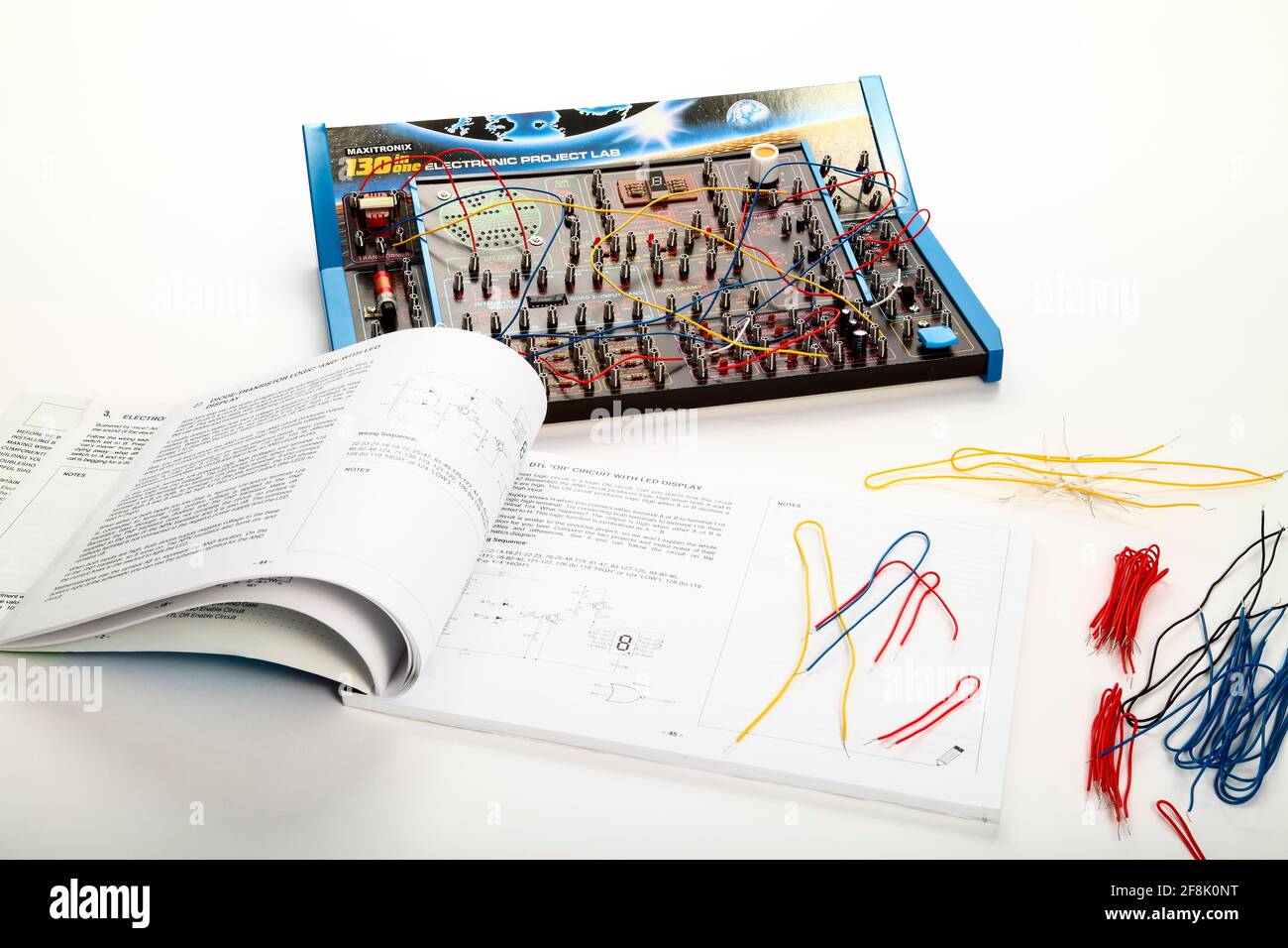 Maxitronix 130 in one childrens electronic educational electronics lab