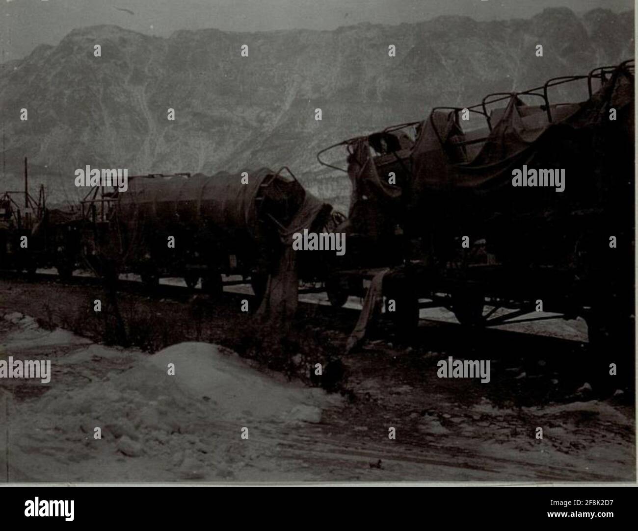 Exploded Wagons Destroyed Wagons High Resolution Stock Photography and Images - Alamy