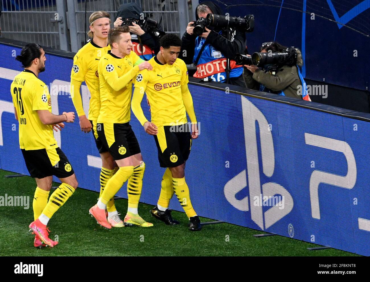 Dortmund, Germany. 14th Apr, 2021. Football: Champions League, knockout  round, quarter-finals, second leg, Borussia Dortmund - Manchester City at  Signal Iduna Park. Dortmund's Jude Bellingham (r) celebrates with his  teammates Dortmund's Erling