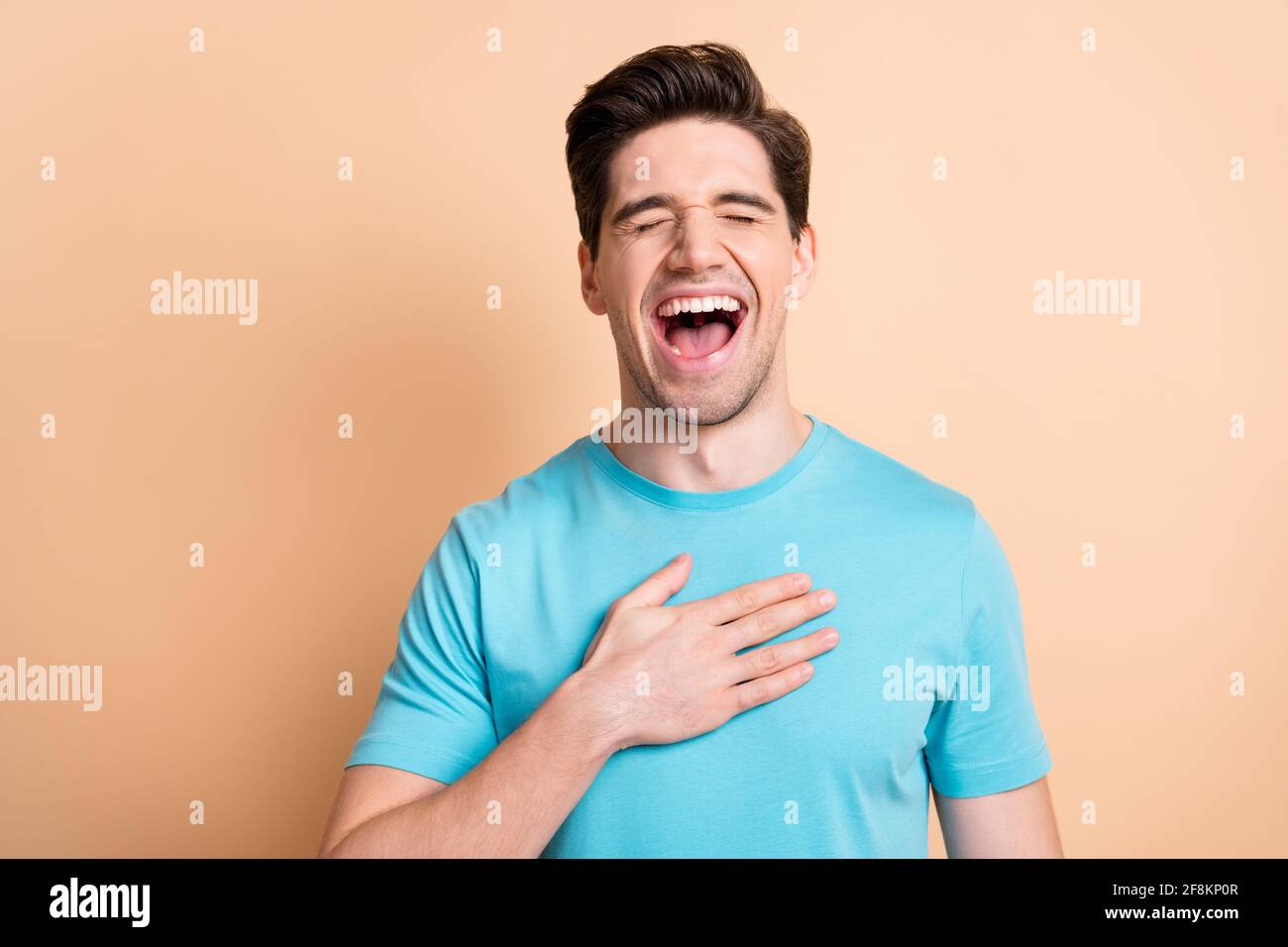 Lol Key Meaning Hilarious Humorous Or Laughing Out Loud Stock Photo - Alamy