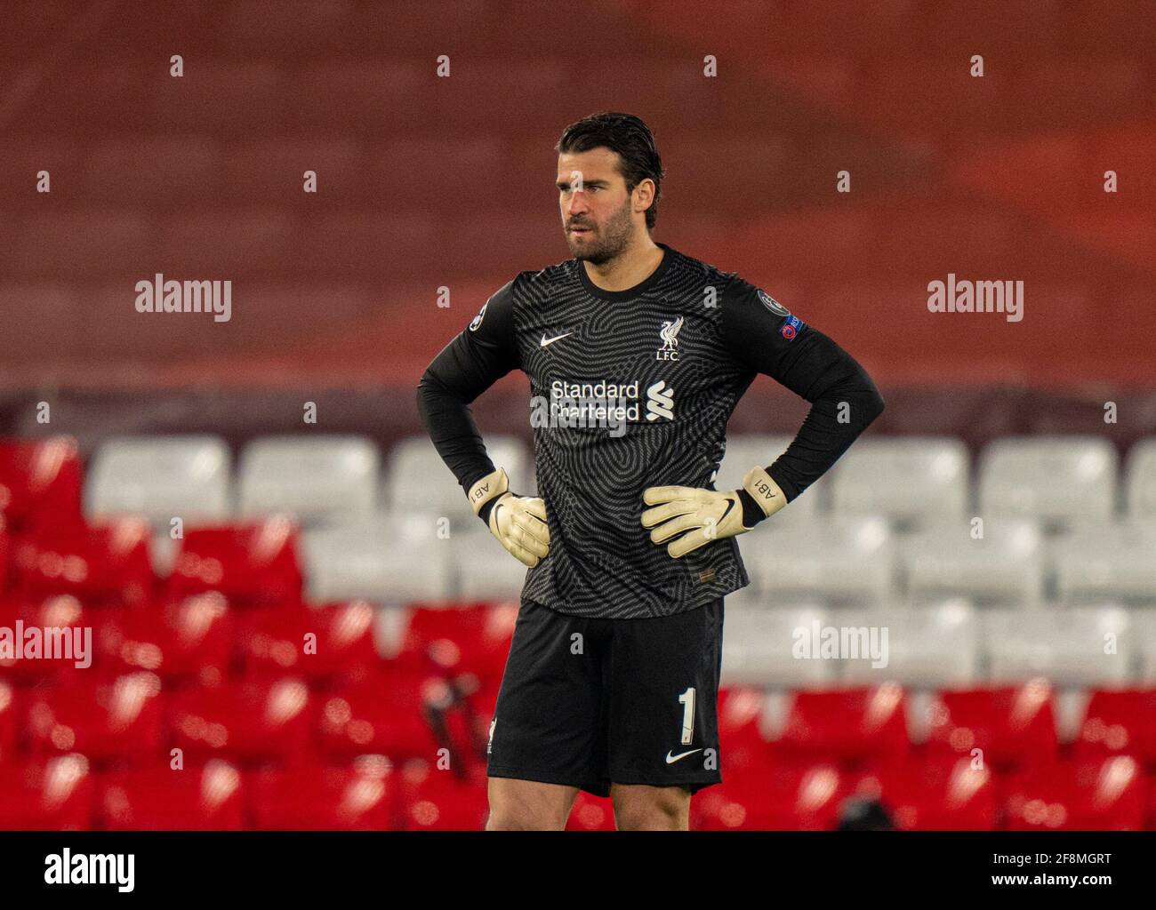 uniforme alisson becker