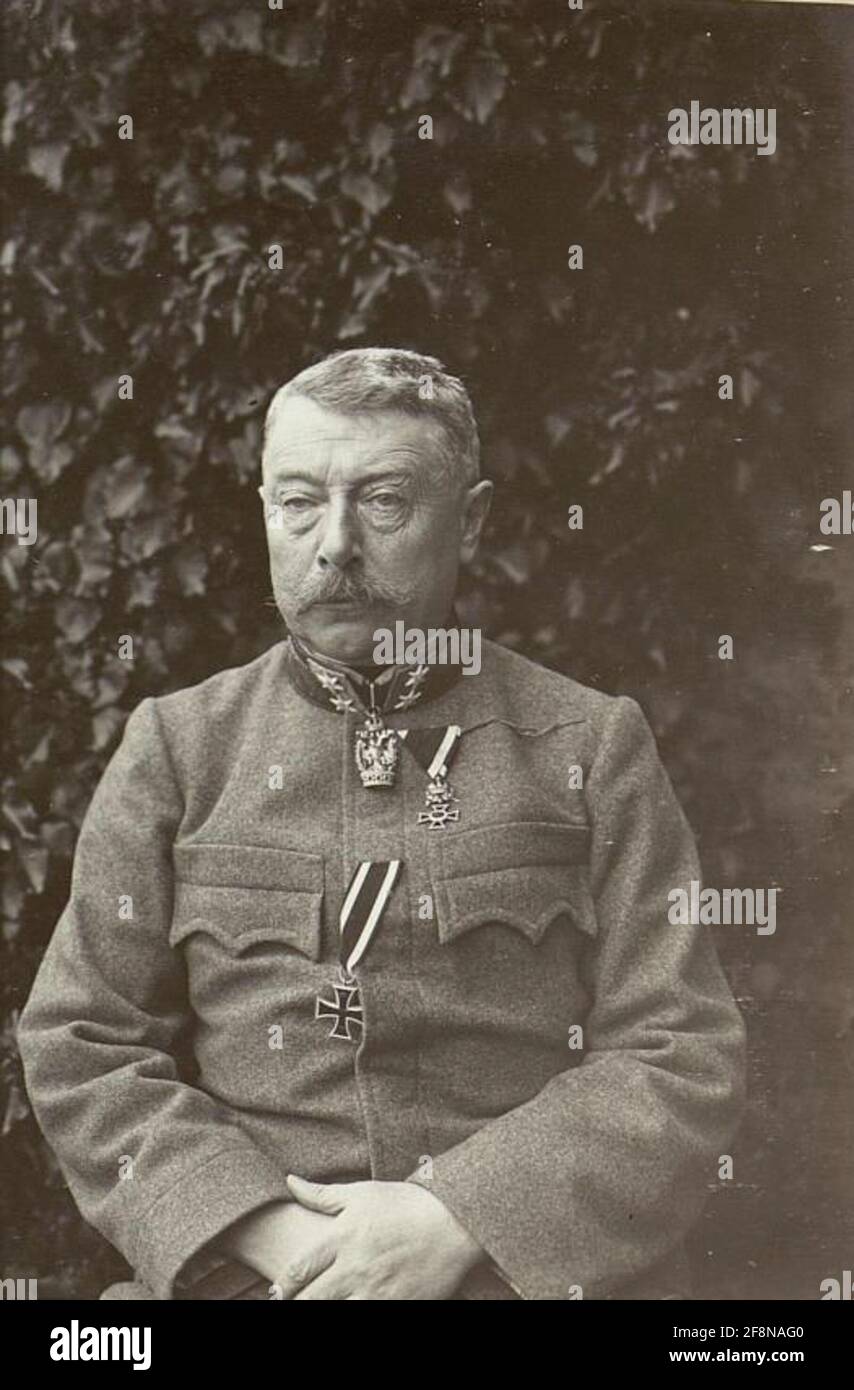 Field marshal leewant Josef Schneider, noble from Manns-au, Commander of the 28th Infantry Division Carrier (among others) of the Maria Theresien Order Stock Photo