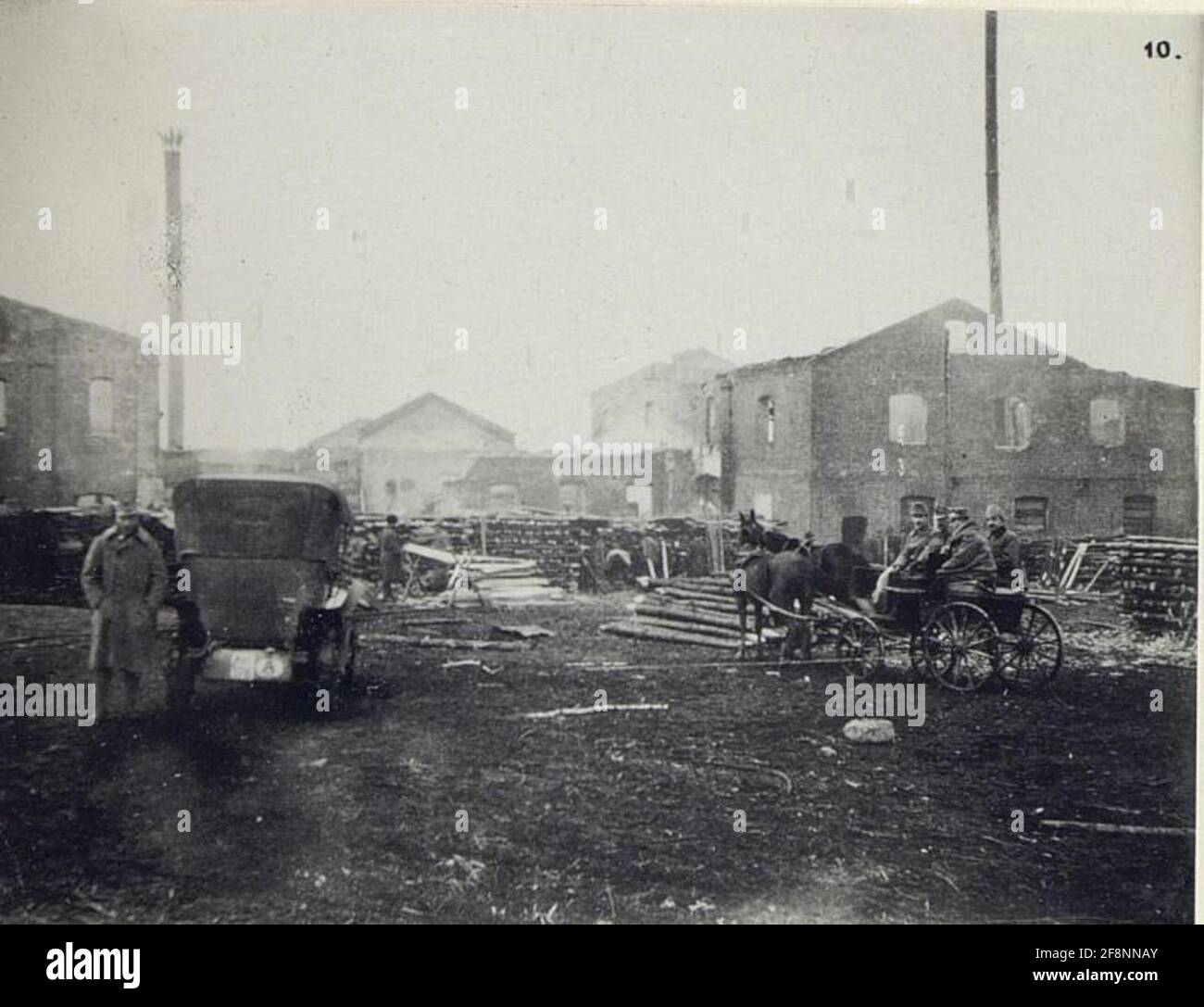 Photographs of military actions hi-res stock photography and images - Alamy